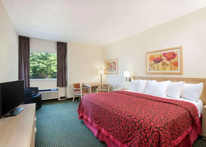 Best Hotels on Fremont Street, Fremont