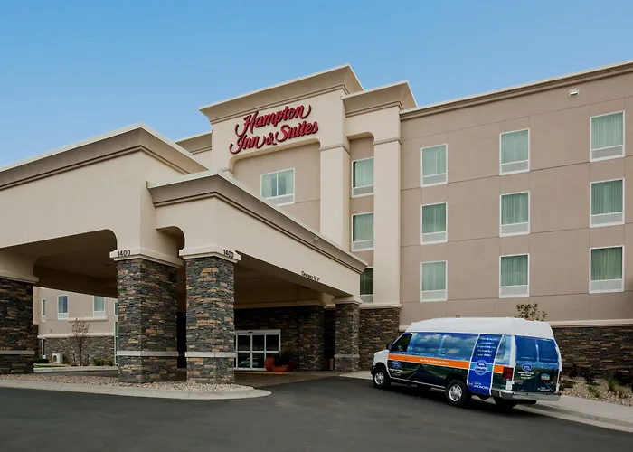 Discover Your Ideal Stay Among the Best Hotels in Minot ND