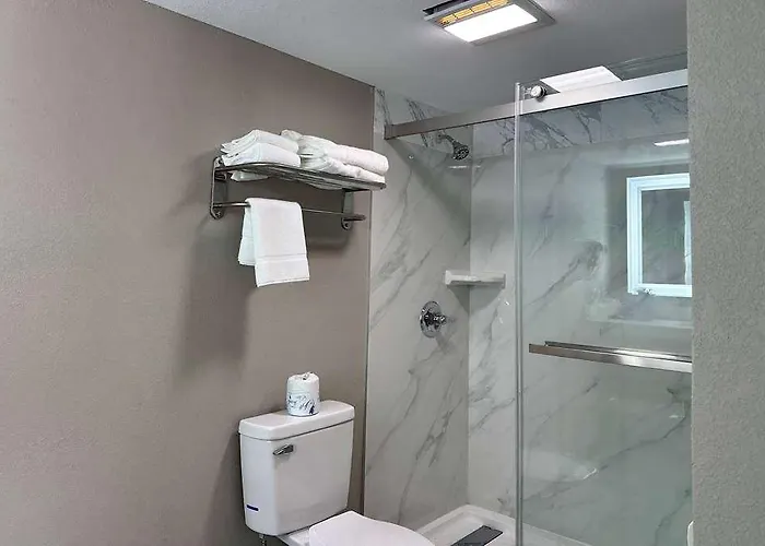 Best Hotels on Cocoa Beach, Florida